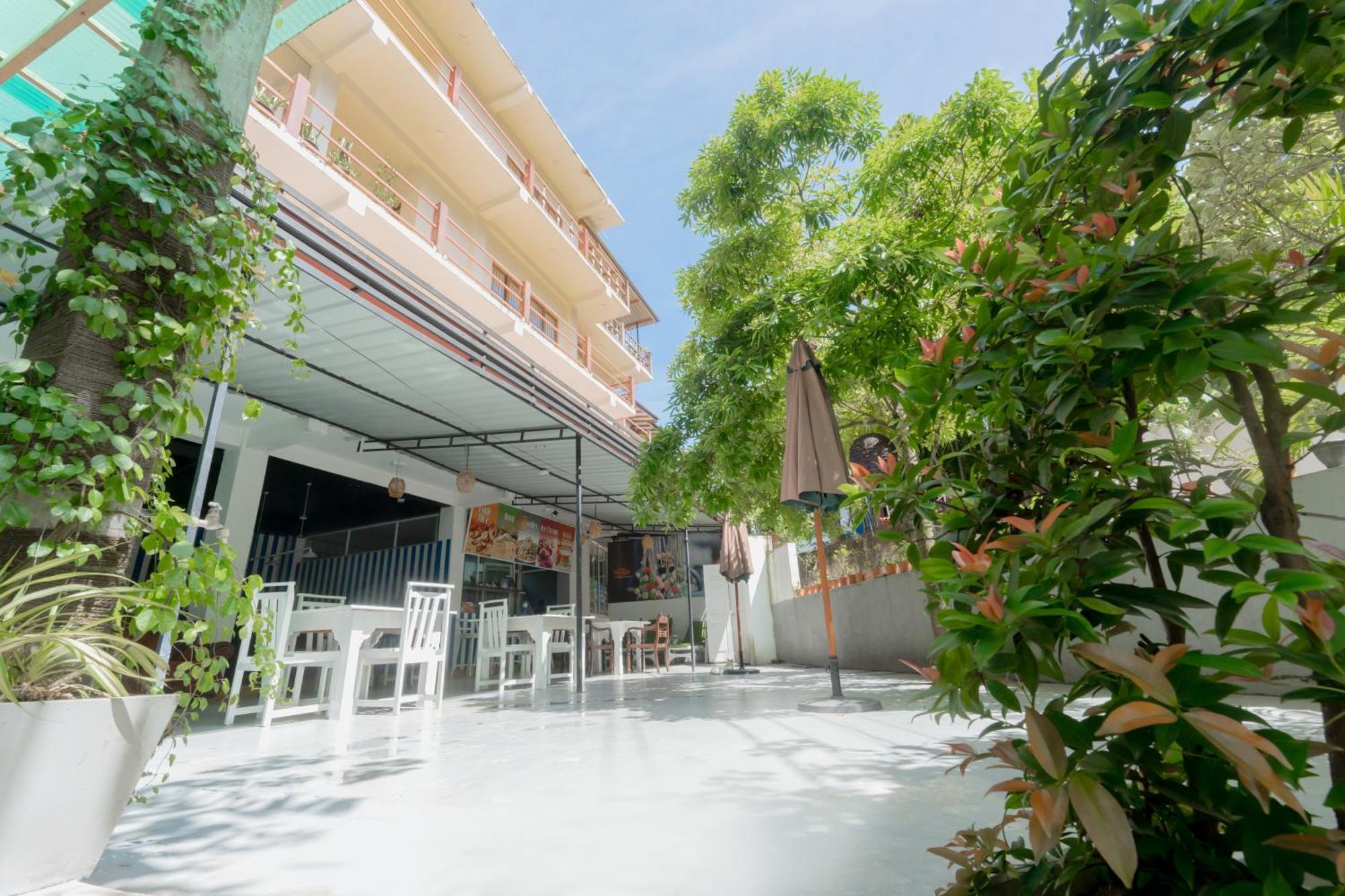 Hotel Vacanza Mirissa Eksteriør bilde